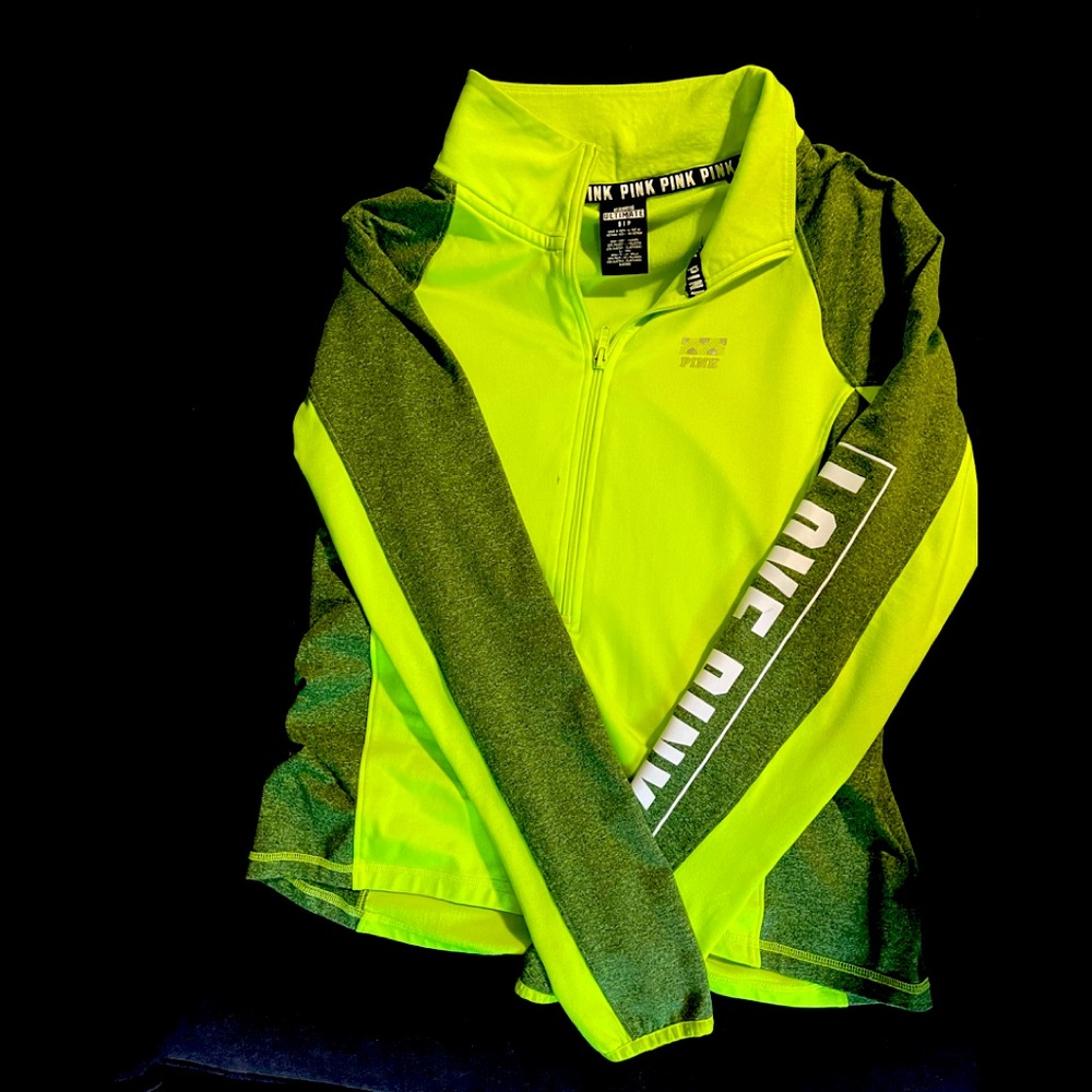 Women’s half zip jacket